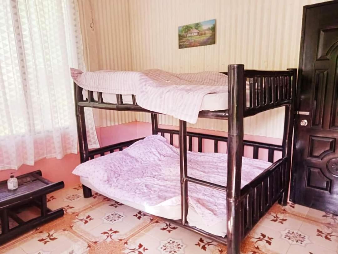 סיקיהור Edmund'S Garden Inn מראה חיצוני תמונה